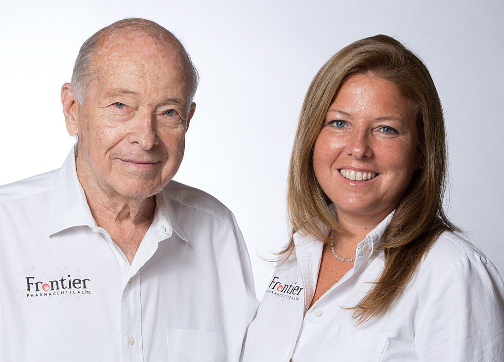 HOWARD ALLIGER Y SU HIJA EL CREADOR DE LA VACUNA EXPERIMENTAL CONTRA EL CANCER HOWARD ALLIGER